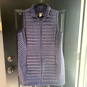 Woman’s, XL, Duluth, tunic length puffer vest